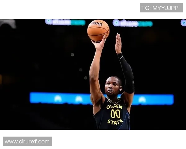 美媒称库明加细节表现出色 若保持状态勇士将变得非常强大